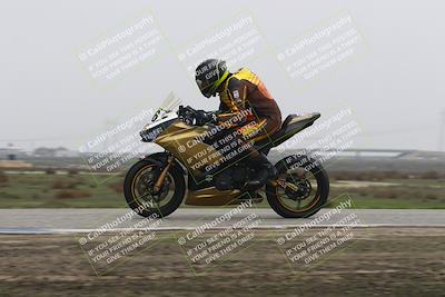 media/Nov-30-2025-TrackDaz (Sun) [[d8b22663df]]/B Group/Session 5 (Wheelie Bump)/